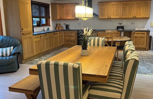 Dornoch Casa | Heatherwood House, set peacefully between Dornoch & Embo. Pet Friendly!