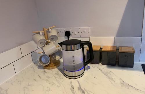 Heaton Apartamento | Heaton-Beautiful 3 Double Bedrooms Sleeps 6 Free Parking and Wifi