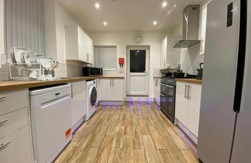 Heaton Apartamento | Heaton Park Road Professional Lets