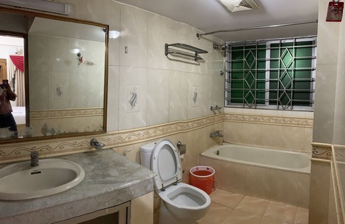 Uttara Hotel | Heaven Inn