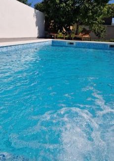 Kastel Sucurac Apartamento | "Heaven on earth" with pool