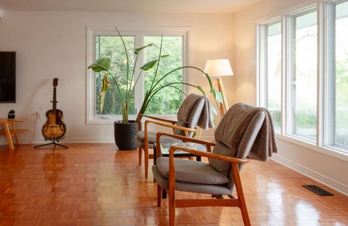 Consecon Casa | Heaven on Huycks Bay!