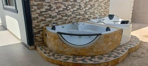 Dodoma Apartamento | Heavenly ApHEARTment 2