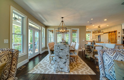 Blairsville Cabina | Heavenly Heaven-AMAZING home w/private dock 4 boating