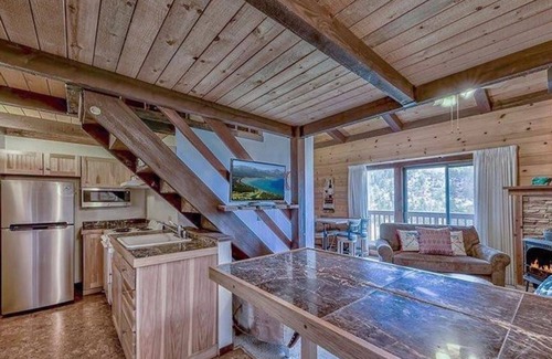 Tahoe Village Apartamento | Heavenly Lake Tahoe + Vistas desde la cima