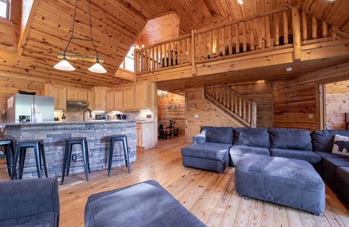 Spruce Pine Casa | Puerta de los cielos cerca de Little Switzerland y Blue Ridge Parkway