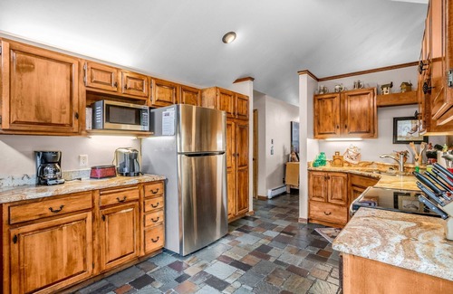 Carriage Hills Cabina | Heavenly Pines -- Ev #3361 5 Bedroom Home by RedAwning