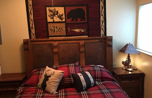 South Lake Tahoe Cabaña | Heavenly Ski Run Cottages