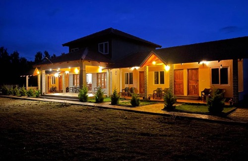Chikkamagaluru Casa | Heavens gate stay chikmagalur