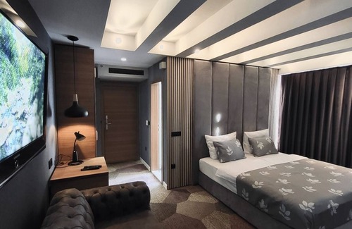 Old Town Hotel | Hecco Deluxe Hotel