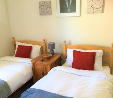 Llanboidy Cama Y Desayuno | Heddfan (Place of Peace)