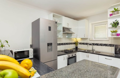 Municipality of Dubrovnik Hotel | Hedera Estate, Hedera A24