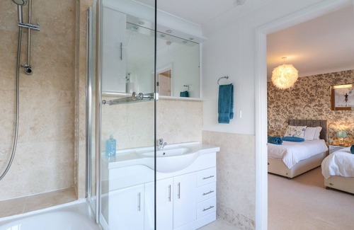 Barrowby Casa | HEDGEFIELD HOUSE, pet friendly, with pool in Barrowby