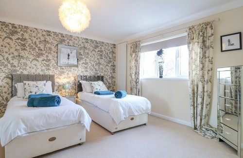 Barrowby Casa | HEDGEFIELD HOUSE, pet friendly, with pool in Barrowby