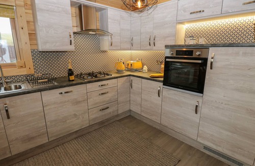 Bacup Cabaña | HEIGHT END FARM LOG CABIN, luxury holiday cottage in Bacup
