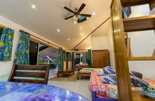 Ha'apiti Casa | Heimanarii Walker Paoa