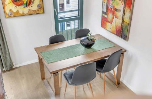 Bergenhus Apartamento | Heimby - Seaside Luxury - Free Parking