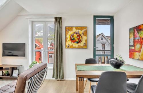Bergenhus Apartamento | Heimby - Seaside Luxury - Free Parking