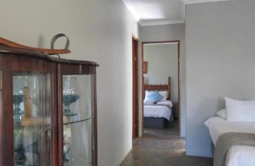 Hekpoort Apartamento | Hekpoort Rorymi Guest farm
