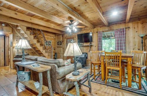 Sautee Nacoochee Casa | Helen Area Rustic Retreat about 5 Miles to Main Street