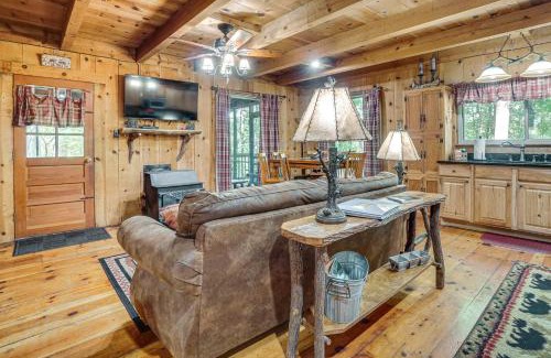 Sautee Nacoochee Casa | Helen Area Rustic Retreat about 5 Miles to Main Street