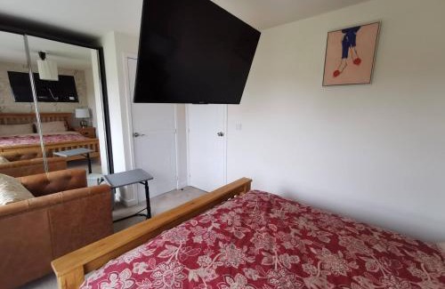 Nottingham Casa | Helena's Place (7 minutes walk to Nottingham Train station)