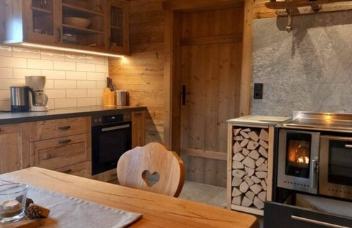 Huettau Casa | "Helfer-Alm" on 190 square meters - hut vacation in the Salzburger Land/ Sportwelt Amade