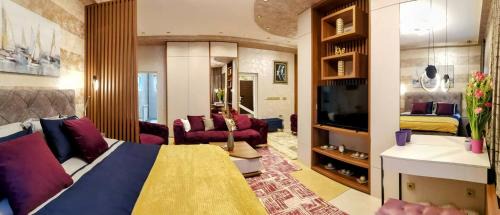 Kraljevo Apartamento | HELGA apartmani BOSS i PRESIDENT