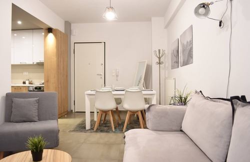 Thessaloniki City Centre Apartamento | Heliconia Deluxe Apt Must