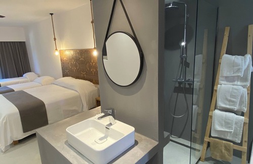 Amoopi Hotel | Helios Beach Hotel & Bungalows