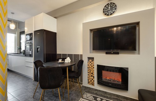 Thessaloniki City Centre Apartamento | Helios central luxury suite