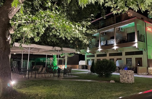 Stavros Hotel | Helios Hotel