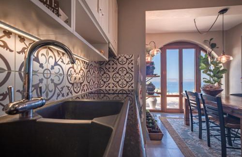 Maragas Casa | Helios Selene