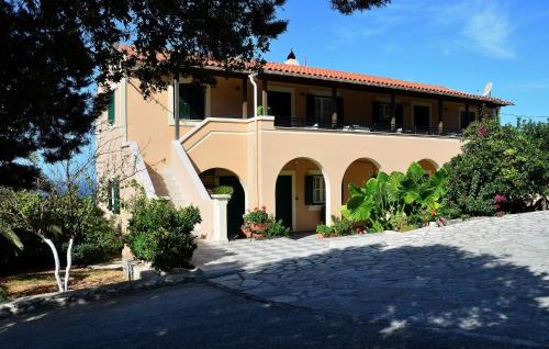 Manganos Apartamento | Heliovasilema (Sunset) Apartments and Studios