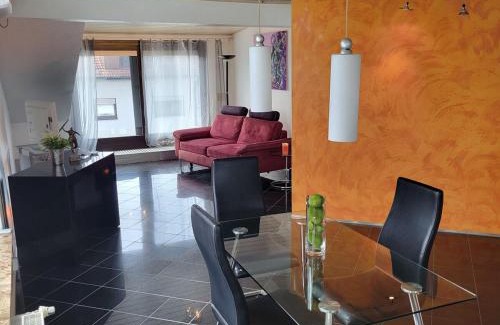 Philippsburg Apartamento | Helle gemütliche DG Wohnung, 88qm, klimatisiert