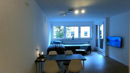 Kirchheim unter Teck Apartamento | Helle offene Innenstadtwohnung mit Balkon