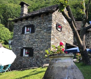 Riazzino Casa | Helle Sonne