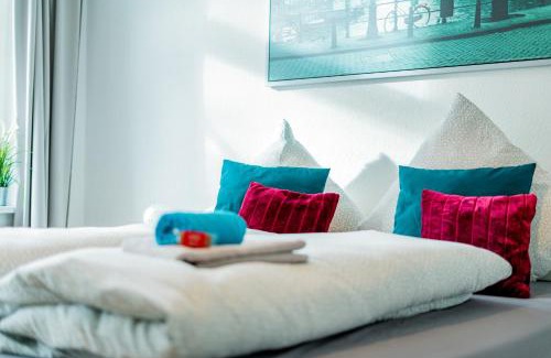 Magdeburg Apartamento | Helle Wohnung mit Balkon zum grünen Innenhof - WLAN, 4 Schlafplätze