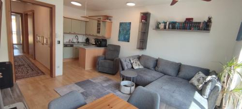 Scharding Apartamento | Helle zwei Zimmer Privatwohnung Nähe Zentrum Schärding