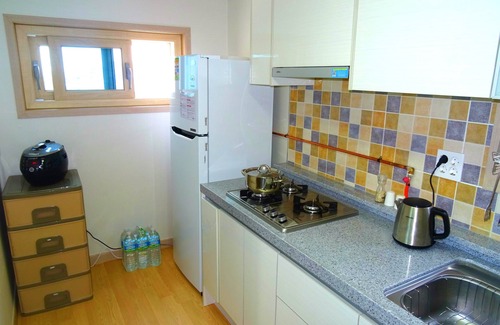 Downtown Apartamento | Hola JEJU! Centro completo, sala privada. Amplia terraza y magníficas vistas.