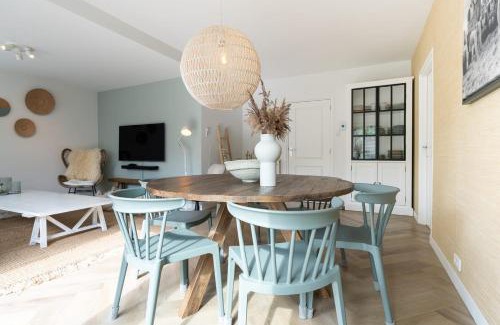 Groot Valkenisse Casa | Hello Zeeland - Vakantiewoning Beach Lodge Zilt