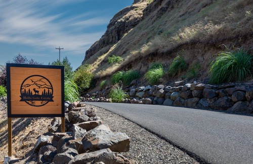 Anatone Cabina | Hells Gate Estate on the beautiful Snake River