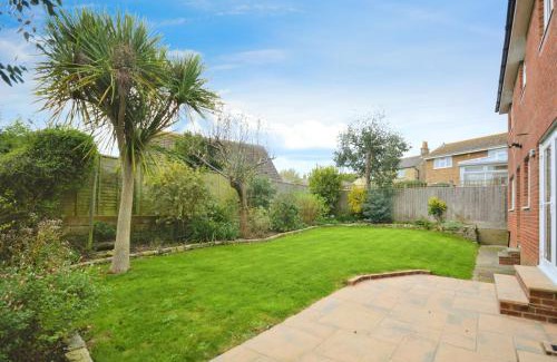 Ryde Casa | Helms House