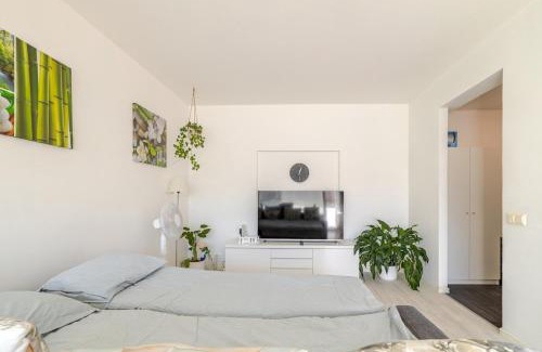Koillinen District Apartamento | Helsinki, Private free parking, super easy to city centre and airport