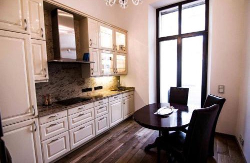 Friedrichstadt Apartamento | Helvetia Suites