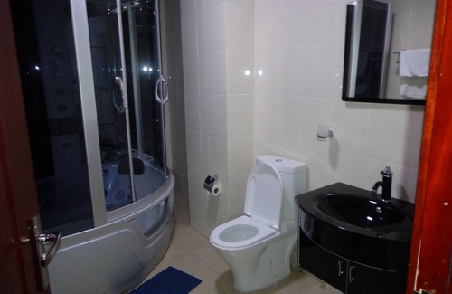 Bole Hotel | Helzer Inn