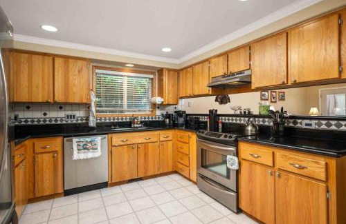 Hillsboro Casa | Hemenway Fields