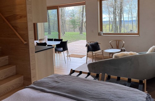Hollowville Cabina | Hempcrete Cabin within the hills of the Berkshire Mountains of New York