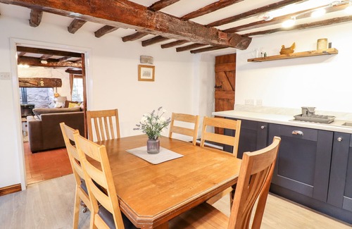 Llanfair Cabaña | Hen Argoed Cottage, LLANFAIR