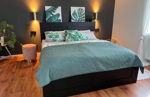 Kaiserslautern Apartamento | Hen-Coop Inn Appartement mit zwei Schlafzimmern & Netflix